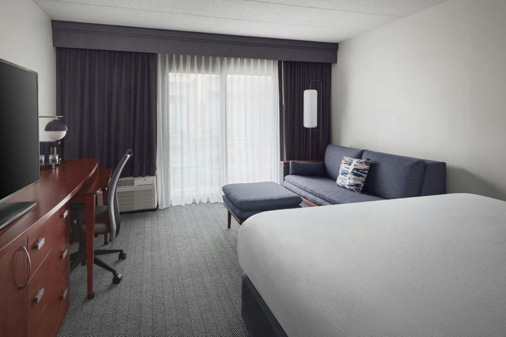 Courtyard By Marriott New Carrollton Landover Exterior foto